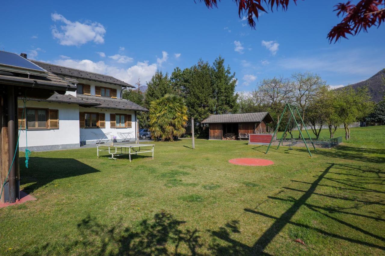 Villa Palma Colico Exterior photo