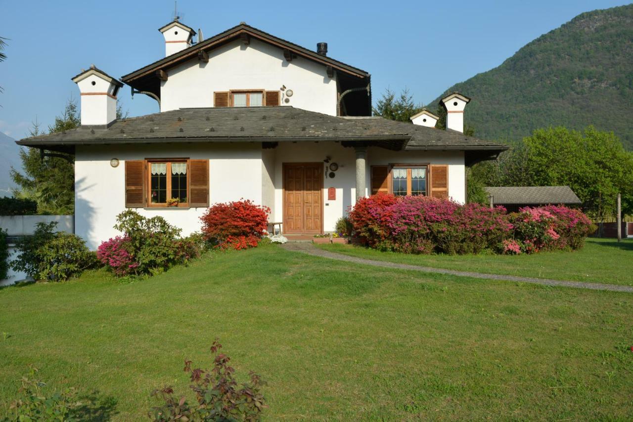 Villa Palma Colico Exterior photo